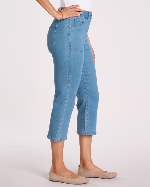 DenimEase™ Flat-Waist Crop Jeans
