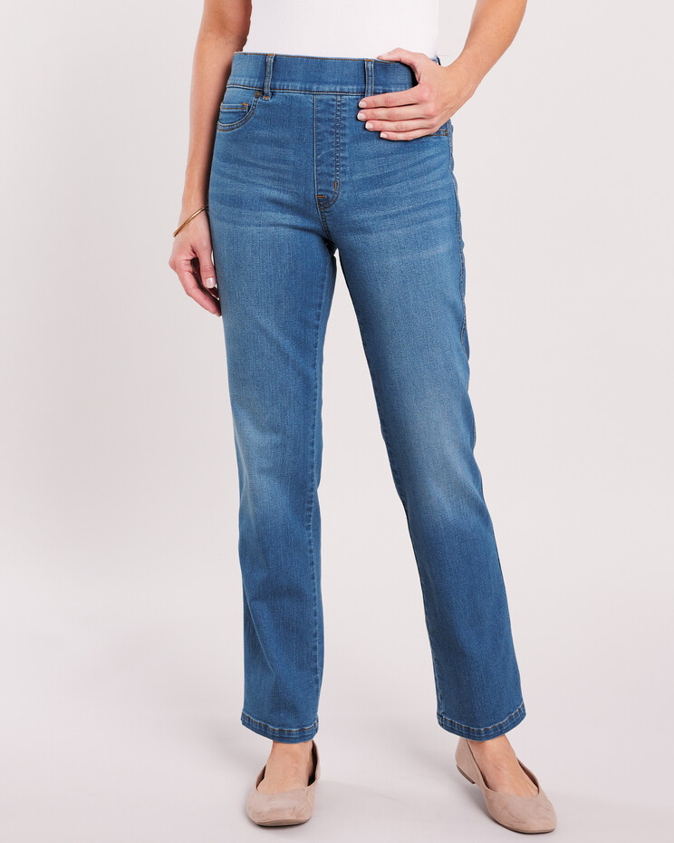 Gloria Vanderbilt Women's Shape Effect Pull-On Straight-Leg Jeans
