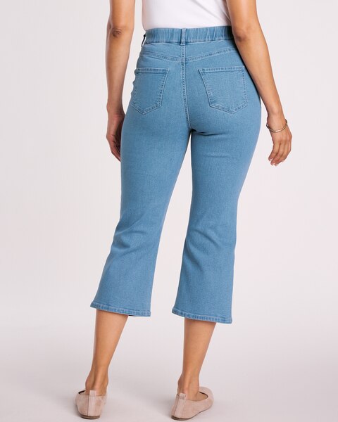 DenimEase™ Flat-Waist Crop Jeans