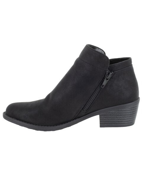 Easy Street Gusto Ankle Boots